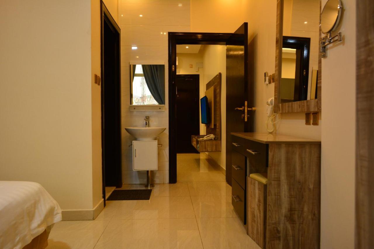 אבהא بيت الماس للشقق الفندقية Maas House Apartments מראה חיצוני תמונה